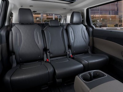 2026 Kia Carnival Hybrid Base