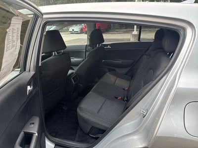 2022 Kia Sportage LX