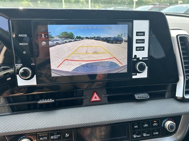 2024 Kia Sportage Hybrid LX