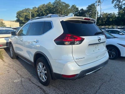 2020 Nissan Rogue SV
