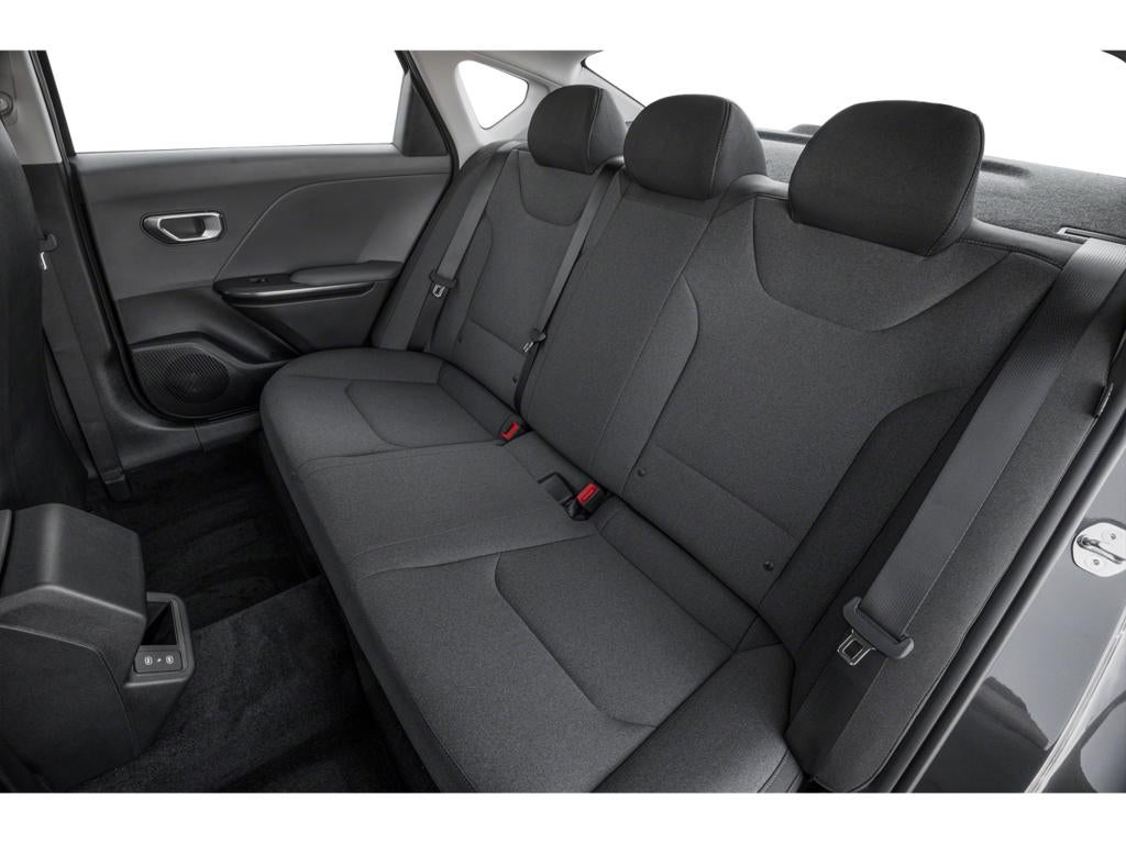 2027 Kia K4 LX