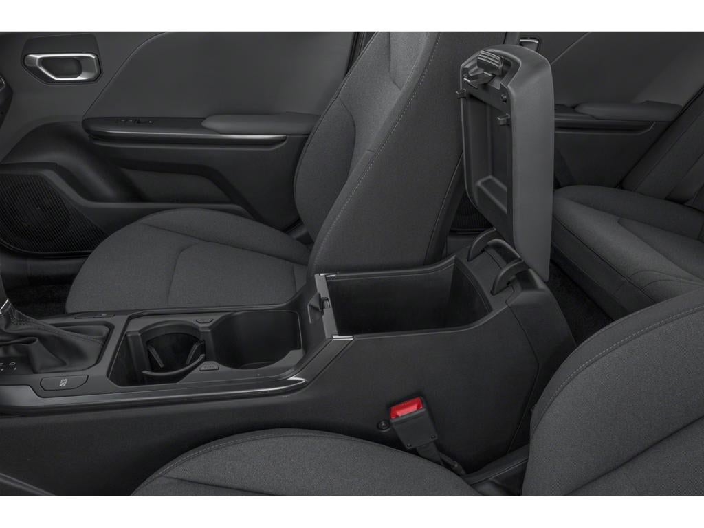 2027 Kia K4 LX