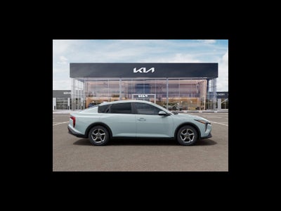 2027 Kia K4 LX